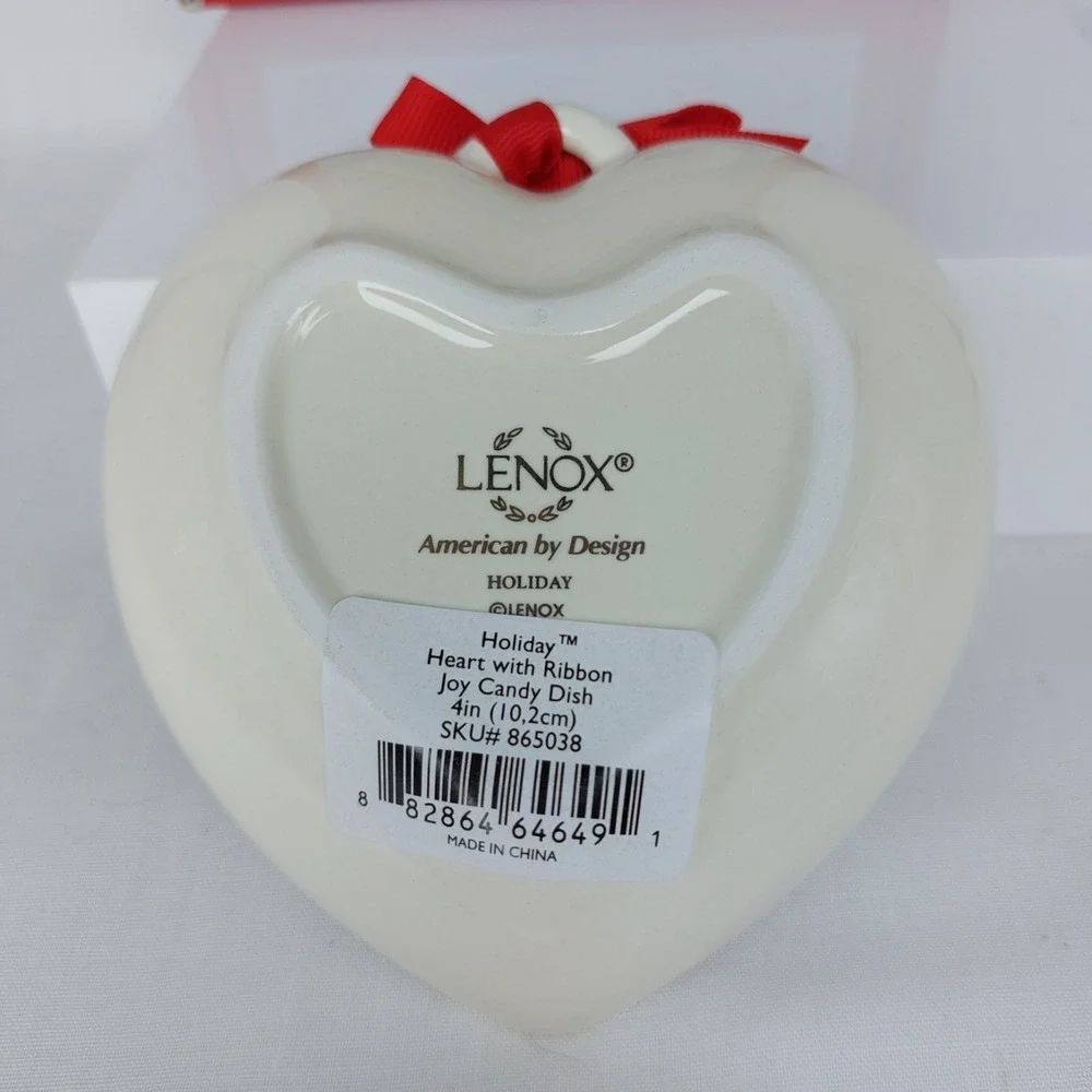 Lenox Holiday Christmas Sentiment Heart Candy Dish JOY Holly Berry Gold Trim NIB